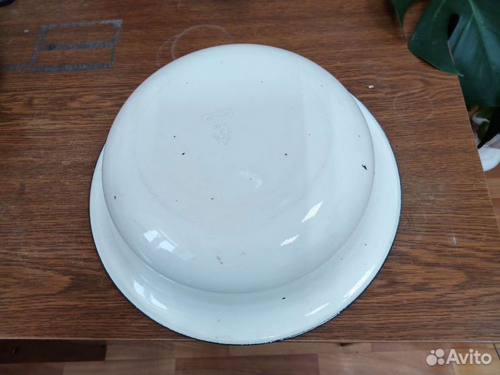 Блюдо эмалированное