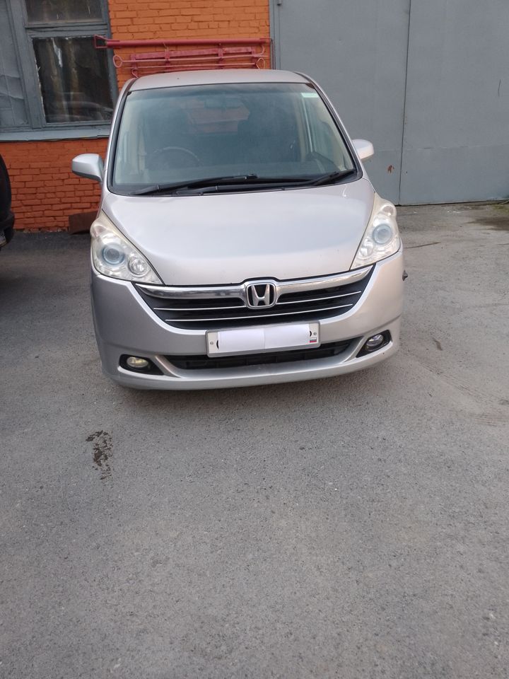 Honda Stepwgn: фото владельца