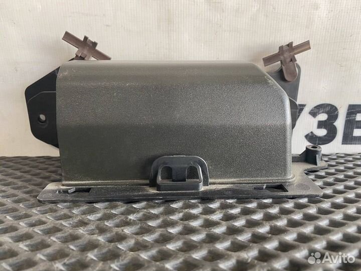 Крышка Volvo FH4 82209315