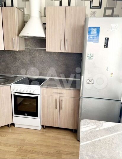 1-к. квартира, 42 м², 7/10 эт.