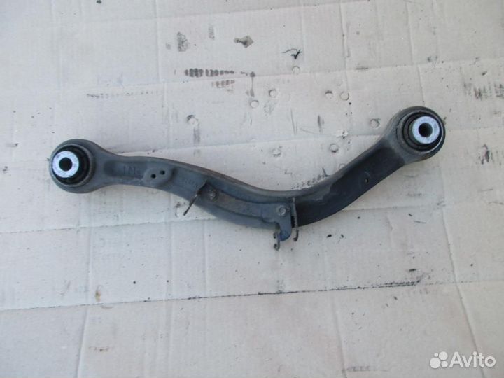 Рычаг задний Range Rover Sport 2 L494 448DT