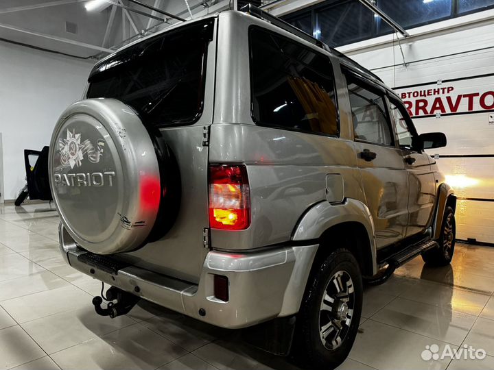 УАЗ Patriot 2.7 МТ, 2012, 163 000 км