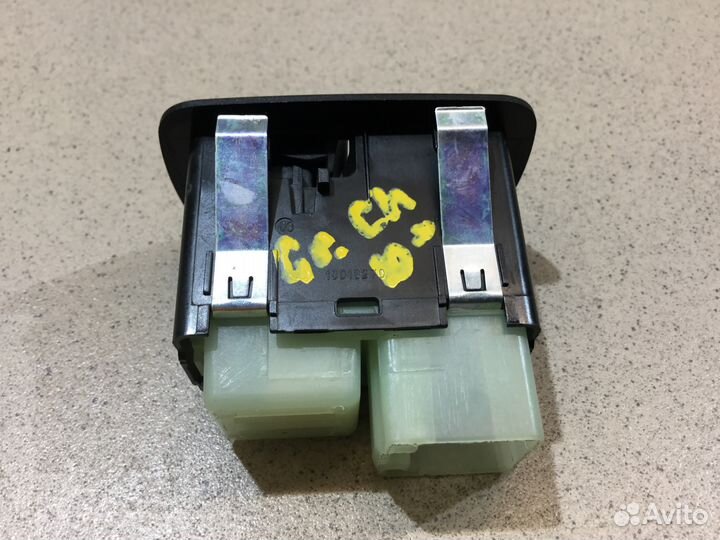 Кнопка стеклоподъемника задняя Гранд Чероки с 2010