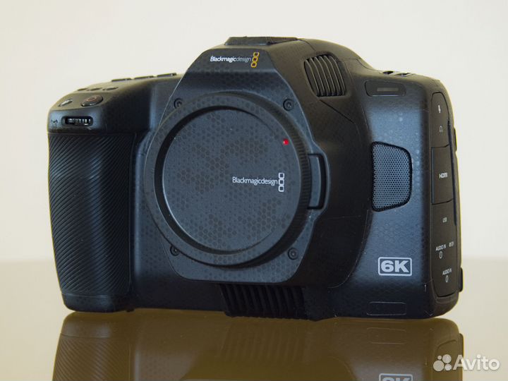 Blackmagic pocket cinema camera 6k pro