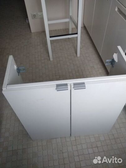 Полочка для ванной настенная IKEA