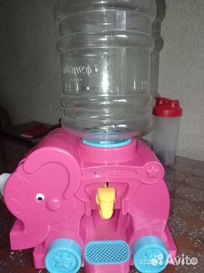 Кулер для воды детский