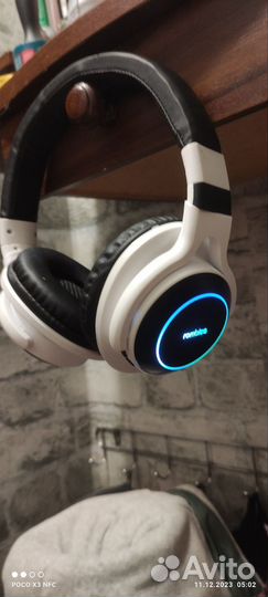 Беспроводные наушники