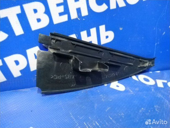 Накладка кузова Ваз Лада Калина седан 11186 2012