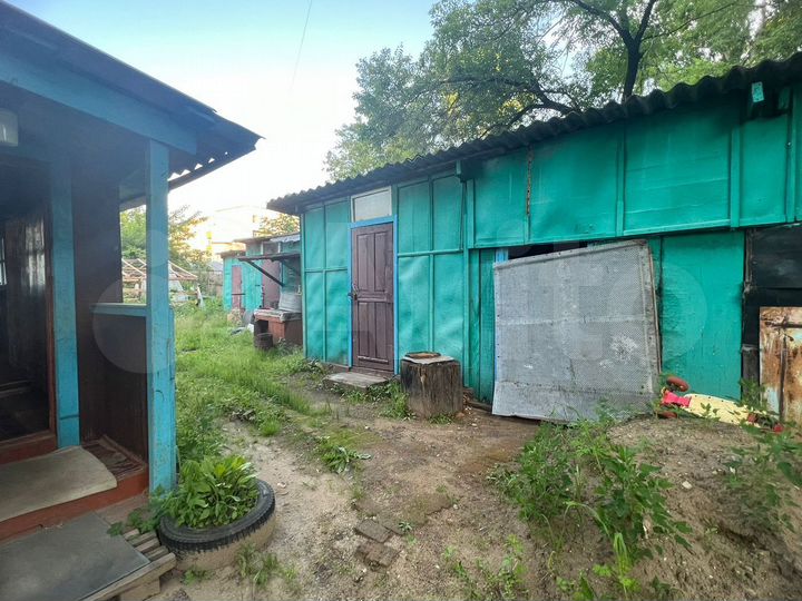 Дом 32 м² на участке 10 га