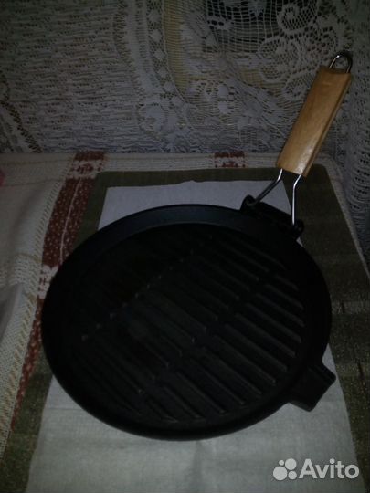Чугунная сковорода гриль