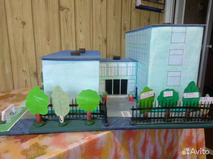 Макет школы