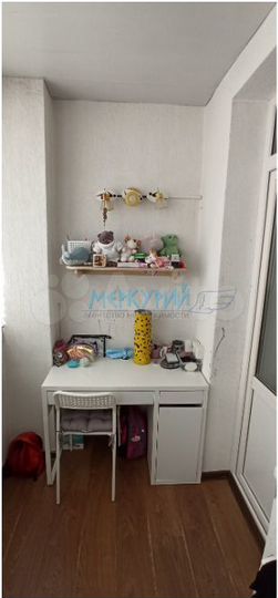 3-к. квартира, 160 м², 3/3 эт.