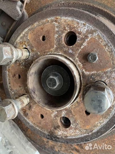 Ступица задняя volvo XC70 2002-2004 2.5