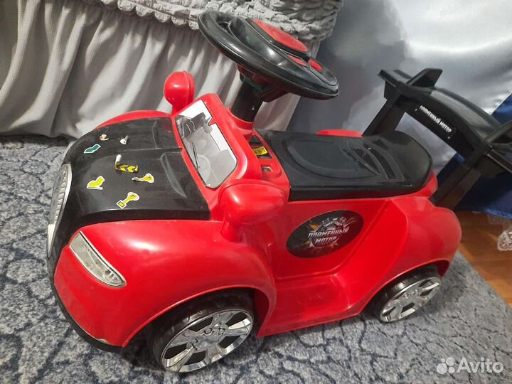 Детский электромобиль