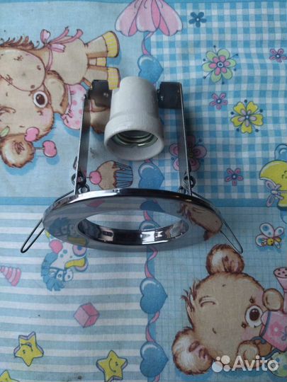 Светильник потолочный