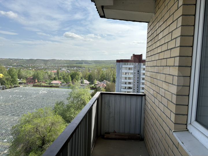 2-к. квартира, 59 м², 10/10 эт.