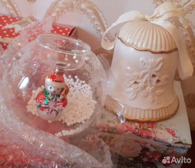 Новогодние сувенирные вещи, украшения