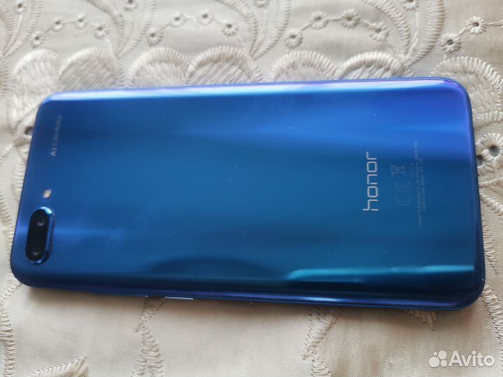 Honor 10
