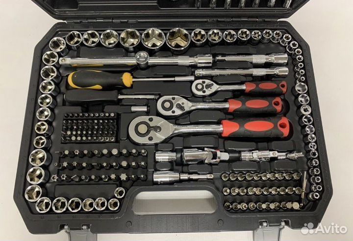 Набор инструментов SATA NGA 218 предметов