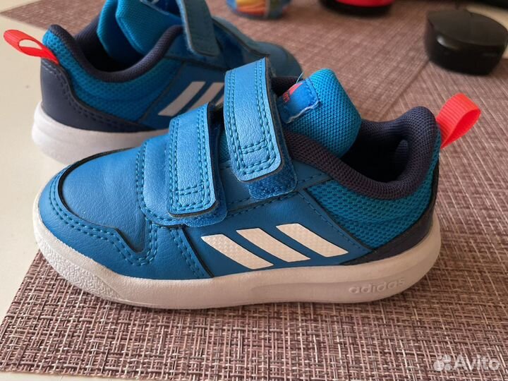 Кроссовки детские adidas tensaur shoes 21