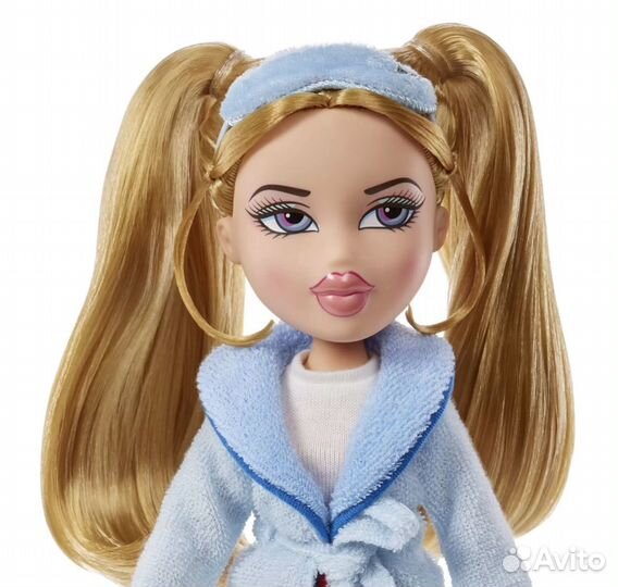 Братц Кукла Хлоя Slumber Party с аксессуарами