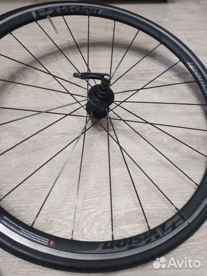 Шоссейные колеса Vision Team 30