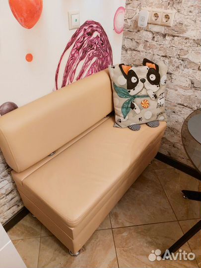 Кухонный диванчик