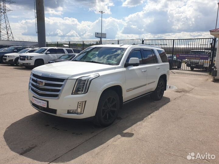 Cadillac Escalade 6.2 AT, 2016, 94 000 км