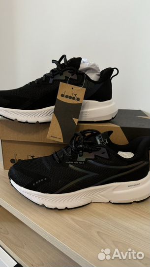 Кроссовки diadora