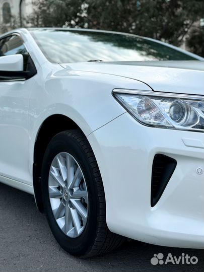 Toyota Camry 2.5 AT, 2014, 131 500 км