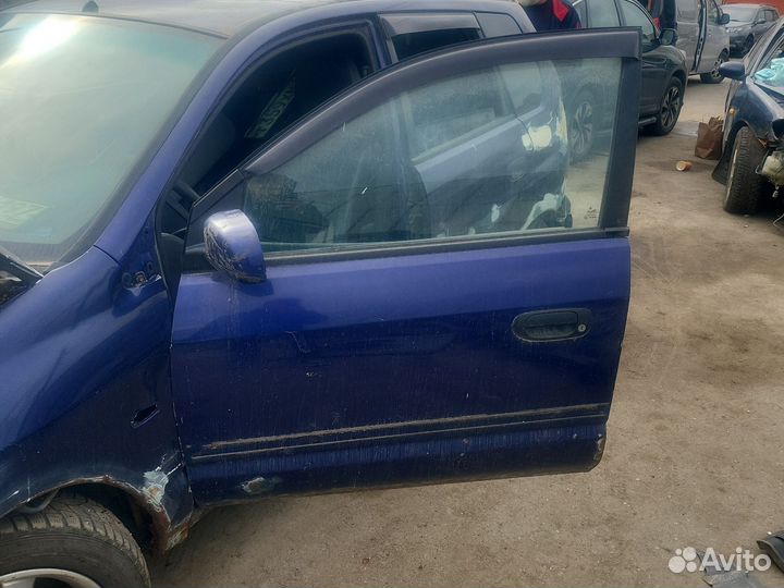 Дверь передняя правая Mitsubishi Space Star 1