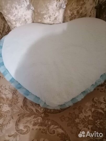 Подушечка плюшевая