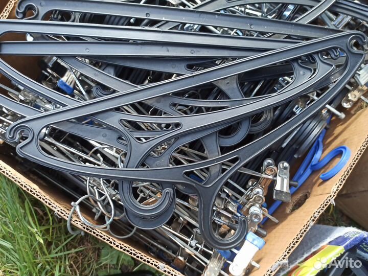 Плечики вешалки