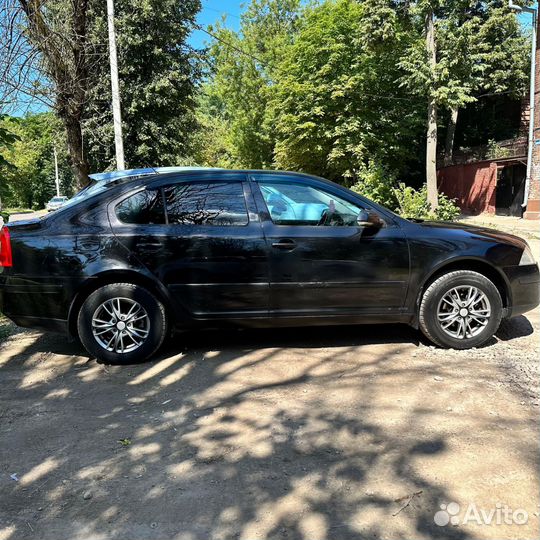 Skoda Octavia 1.6 МТ, 2008, 249 000 км