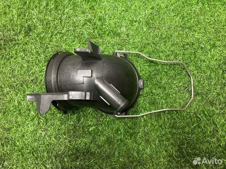 Патрубок воздушного фильтра Mercedes Cls W219 3.5