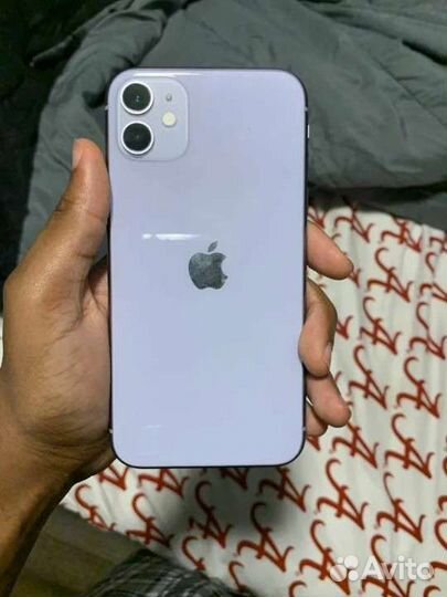 iPhone 11