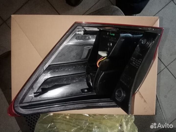 Nissan Qashqai Задняя левая фара LED