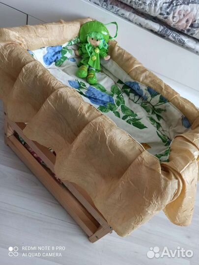 Кровать для кукол деревянная+ ванна
