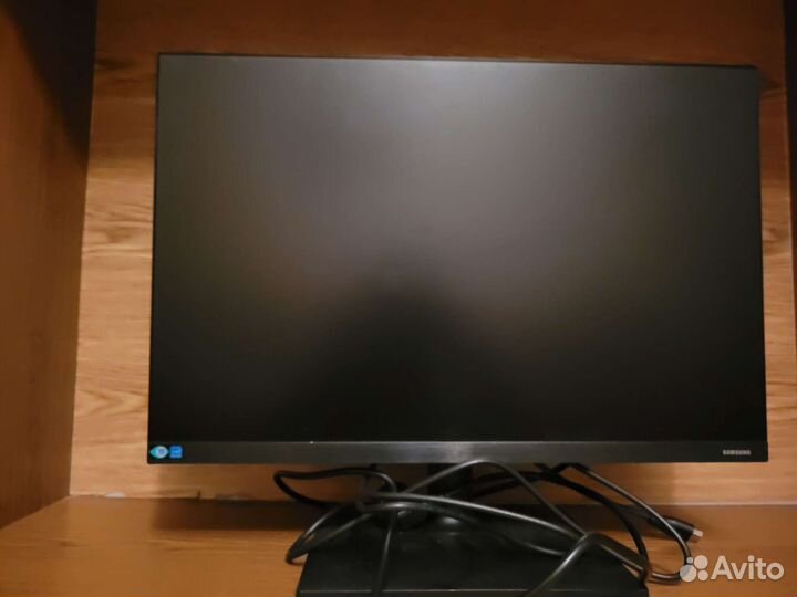Монитор samsung