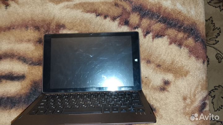 Планшет ноутбук 2 в 1 + playstation2 в подарок