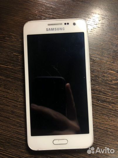 Телефон Samsung a3