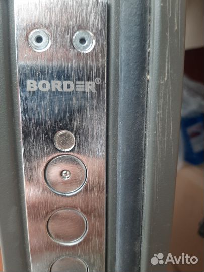 Дверь входная металлическая новая