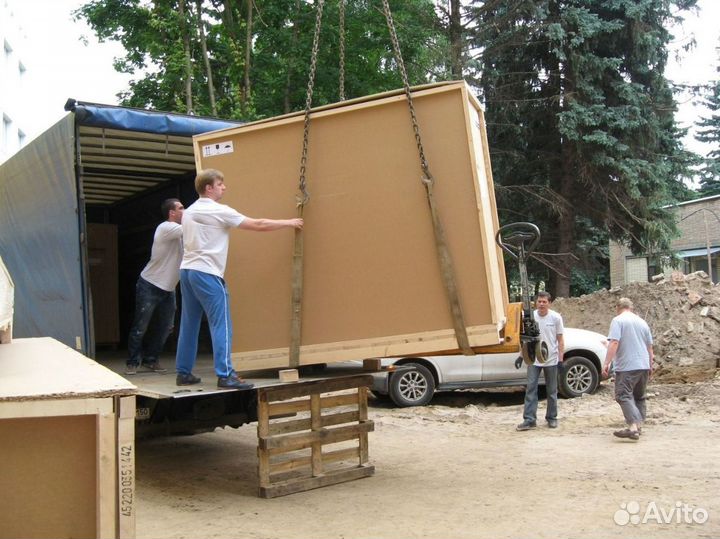 Грузчики. Погрузка и разгрузка. Бригада