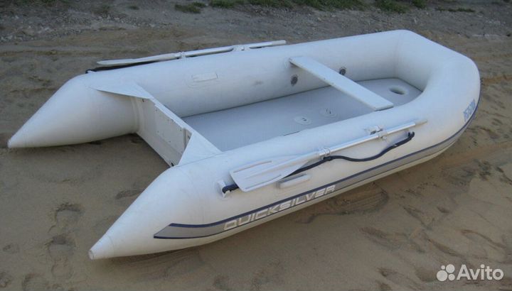 Лодка Quicksilver 340