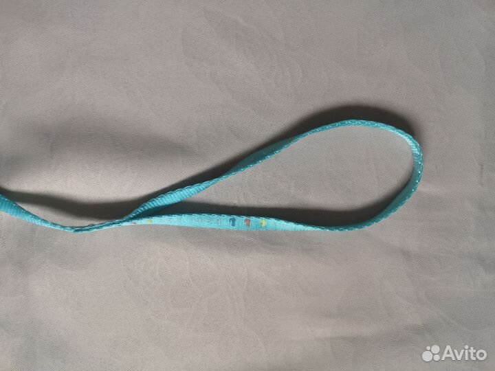 Голубая шлейка для котят