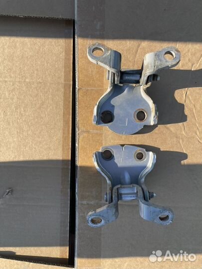 Шарниры honda торнео, левые, зад