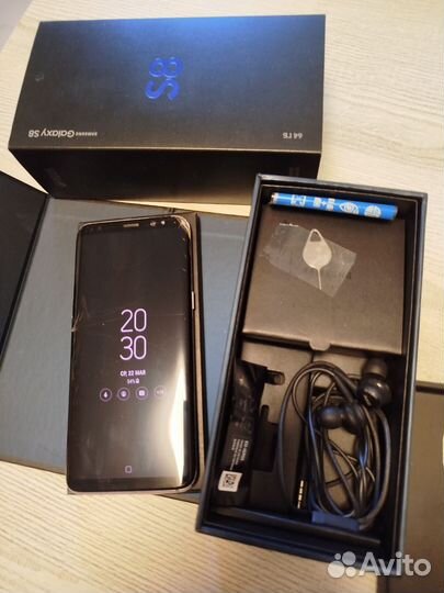 Samsung Galaxy S8, 4/64 ГБ