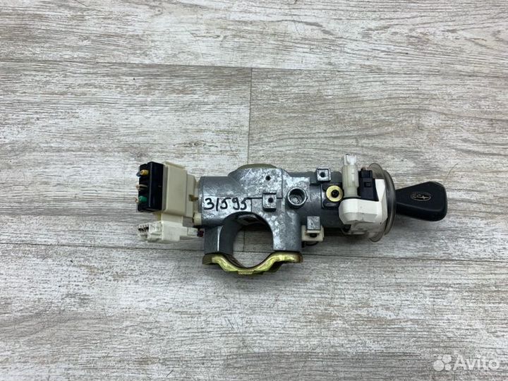 Замок зажигания Subaru Legacy седан EJ202 2003