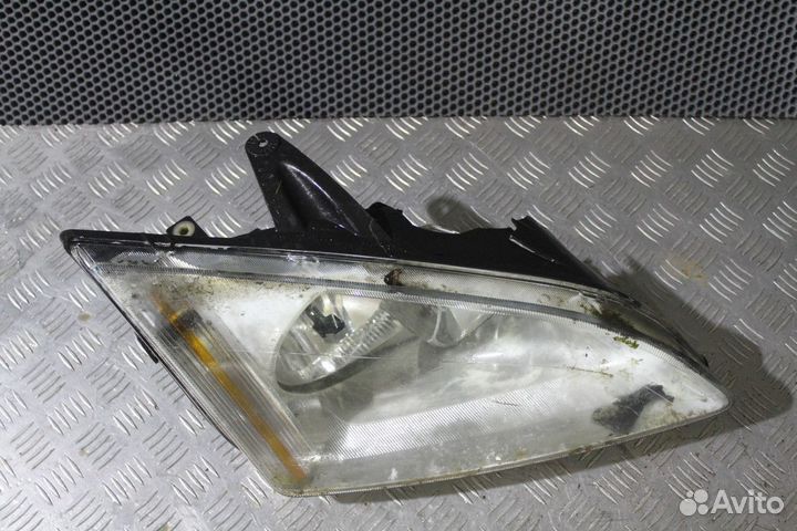Фара Ford Focus