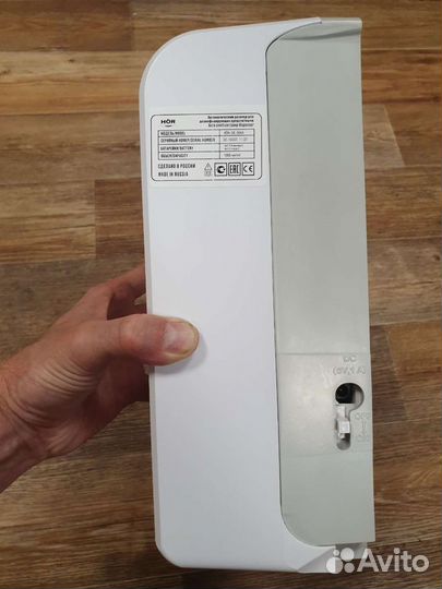 Сенсорный диспенсер / дозатор HÖR-DE-006-A